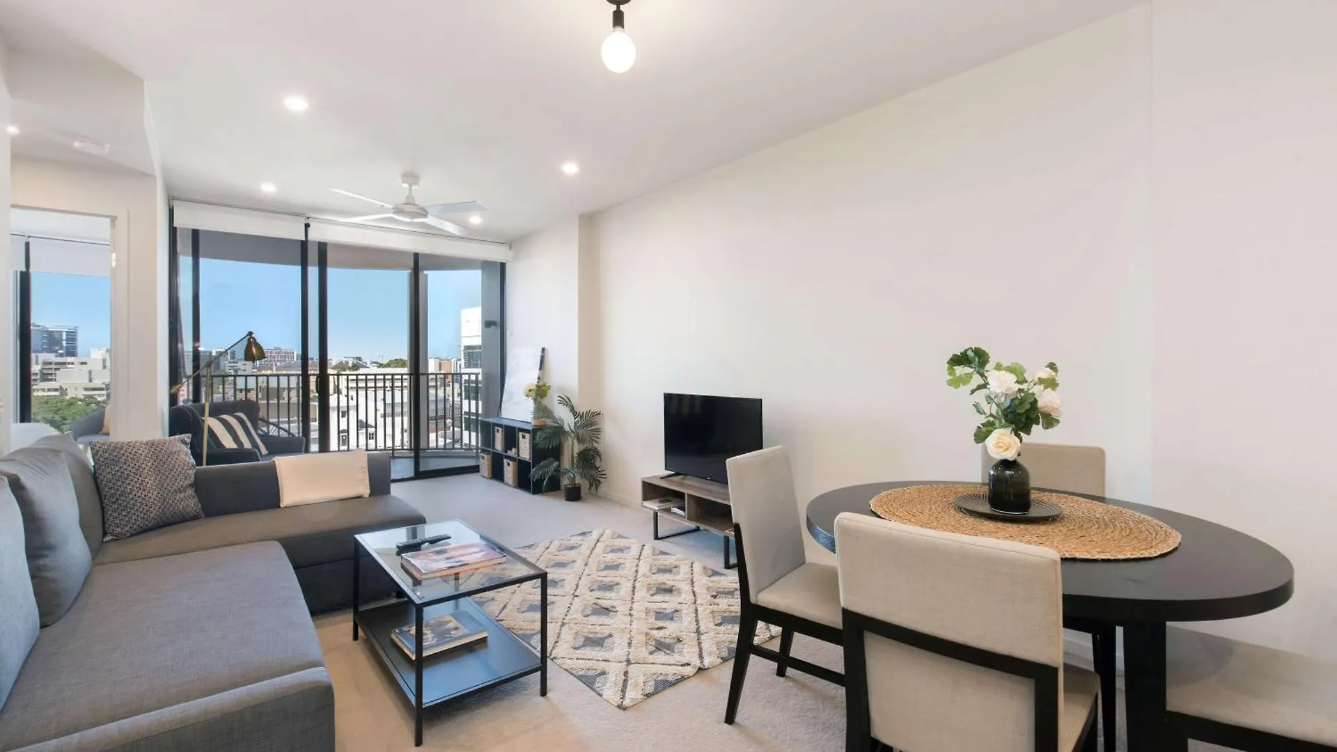 Queen St Residence Brisbane Australia